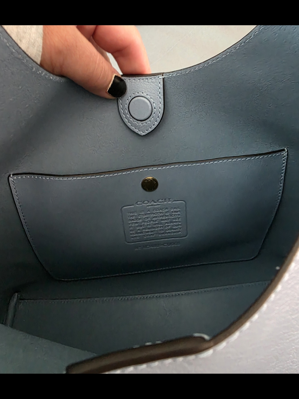 COACH Women's Blue Leather Shoulder Bag - Picture 6 of 16